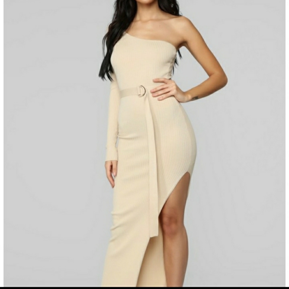 🙋🏿‍♀️Ribbed Fashion Nova Dress